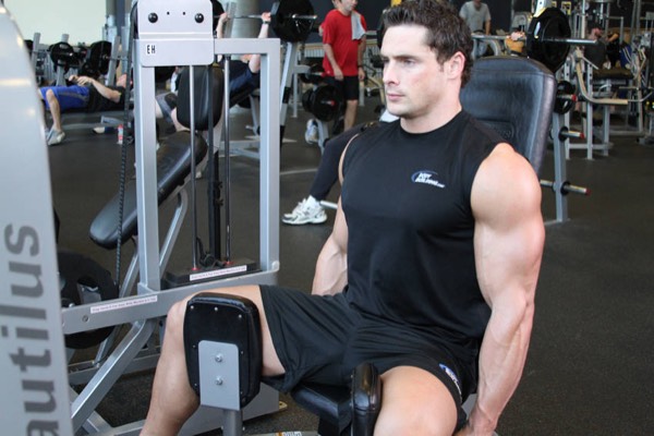 Hip Adduction Machine start position