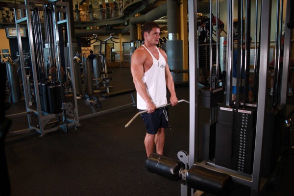 Cable Upright Row finish position