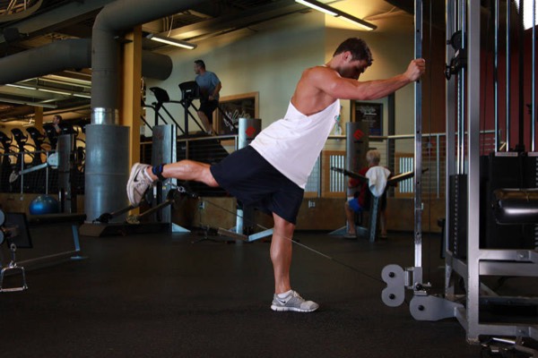 Cable Glute Kickback finish position
