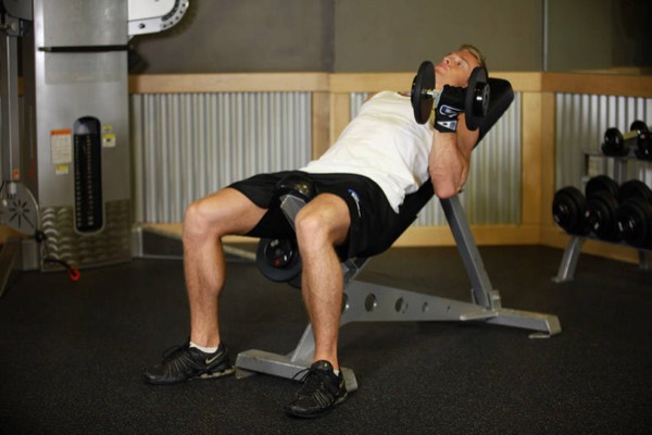 Incline Dumbbell Curl finish position