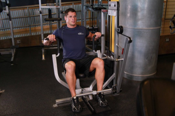 Machine Chest Press start position