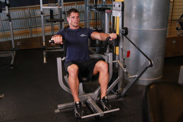Machine Chest Press finish position
