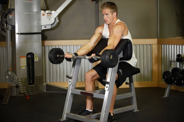 Preacher Curl start position