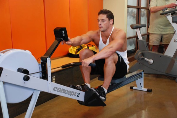 Rowing Machine start position