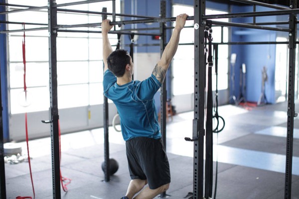 Scapular Pull-Up finish position