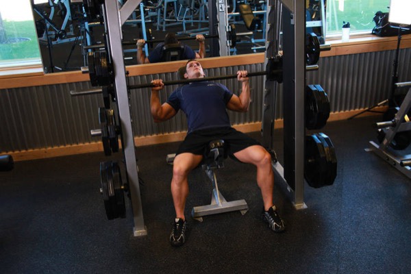Smith Machine Incline Press start position