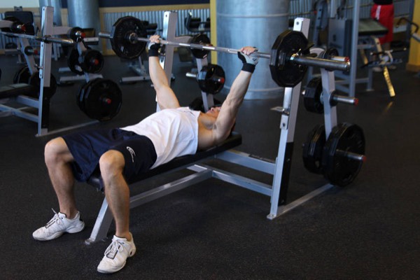 Wide-Grip Bench Press finish position